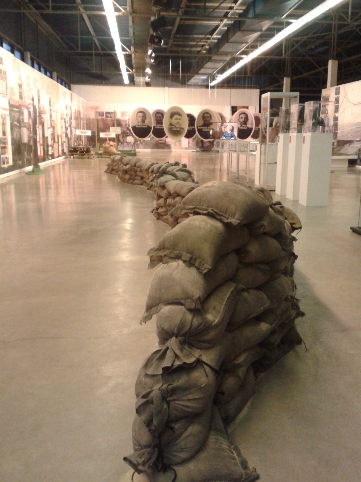Totaaloverzicht van de tentoonstelling Maasmechelen in de WOI.